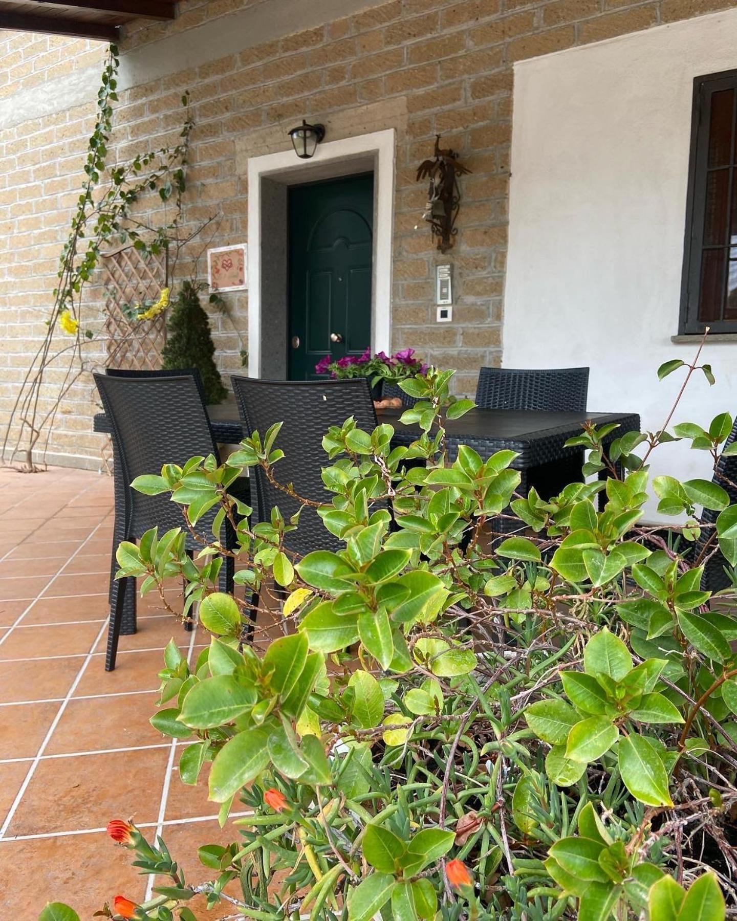 Favoloso Appartamento In Villa Monterosi Luaran gambar