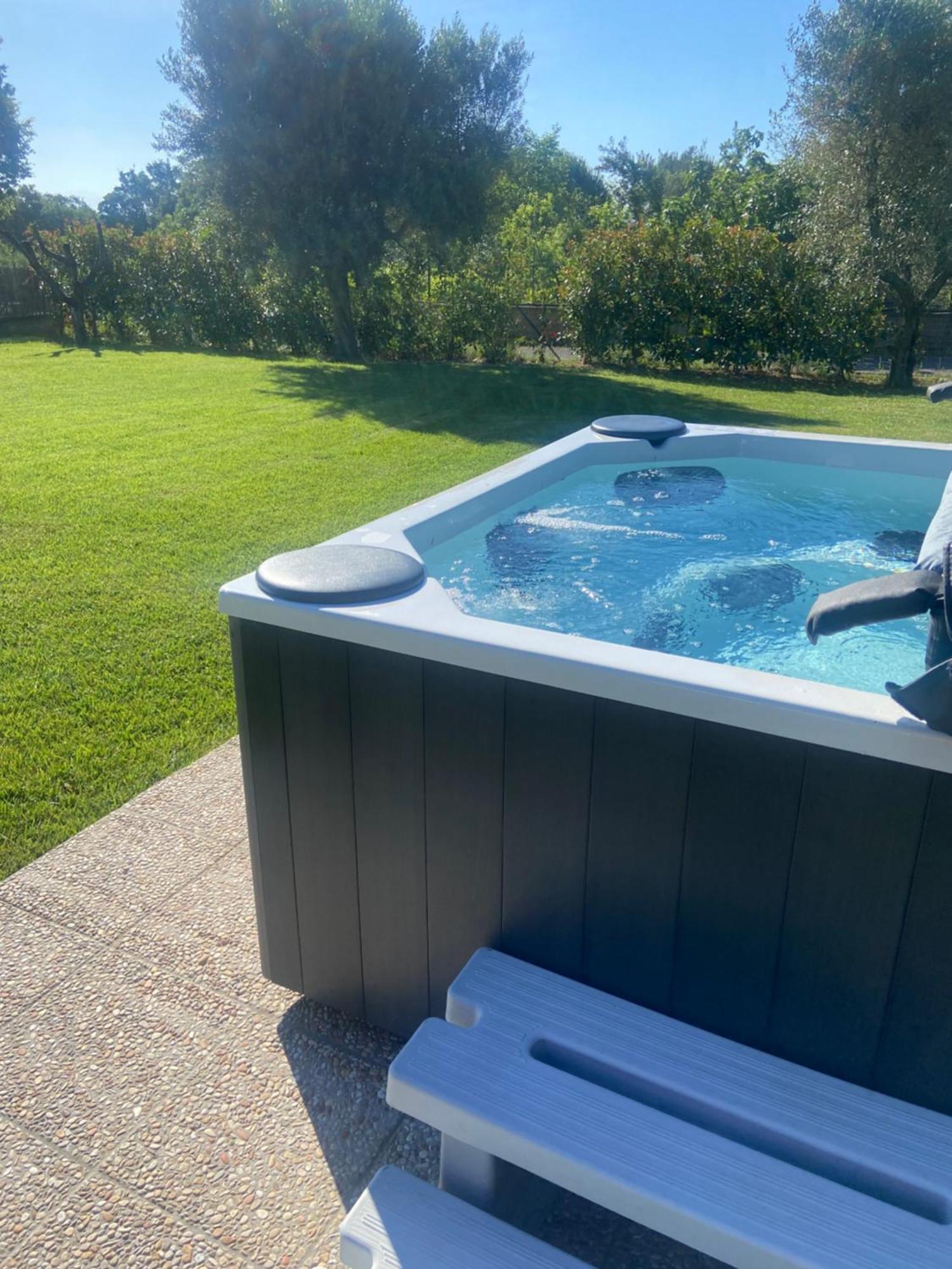 Favoloso Appartamento In Villa Monterosi Luaran gambar