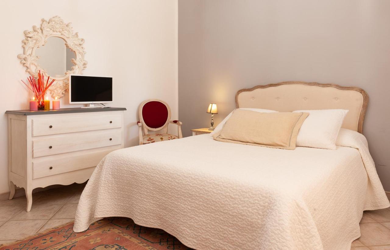 Favoloso Appartamento In Villa Monterosi Luaran gambar