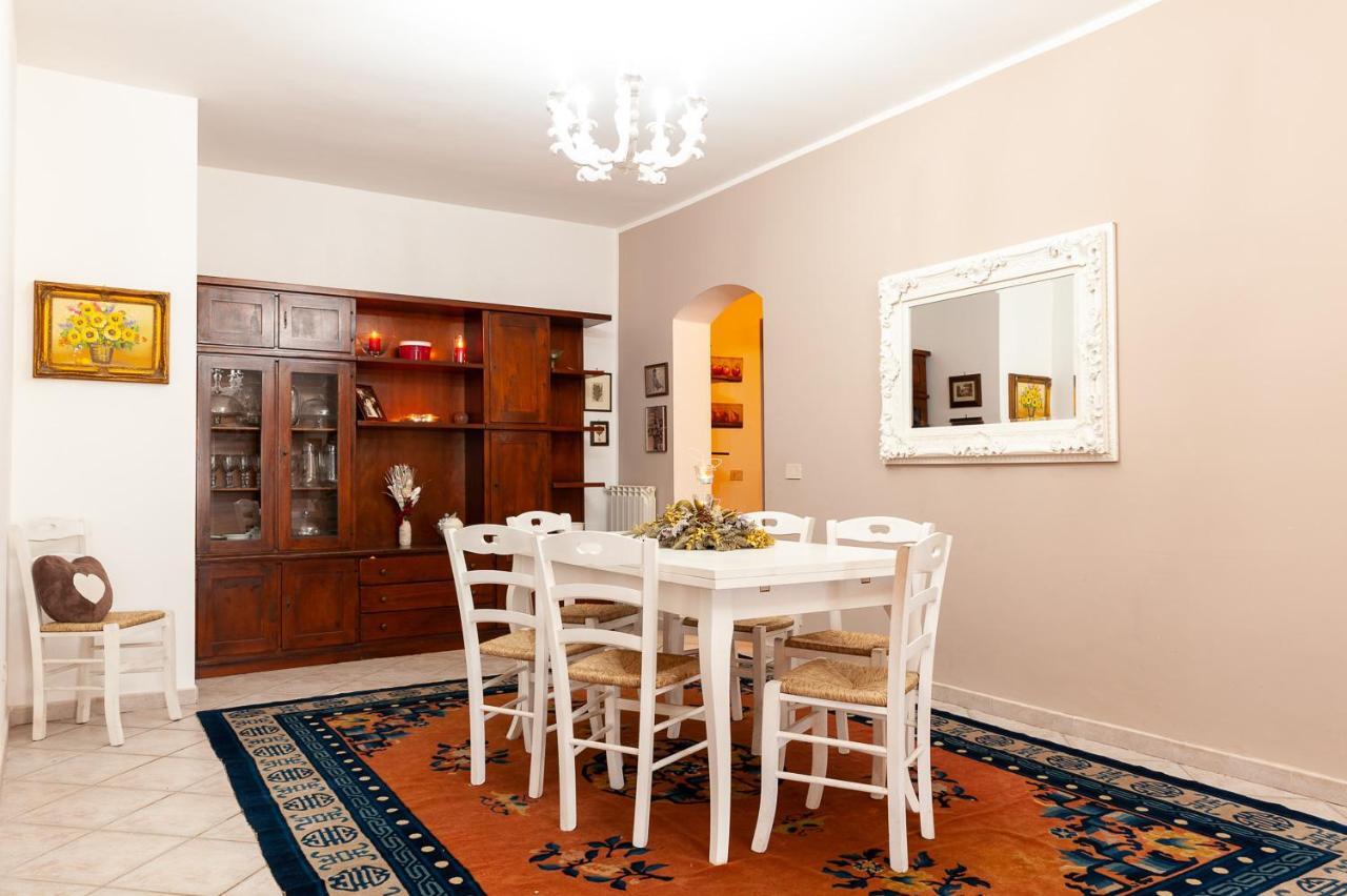 Favoloso Appartamento In Villa Monterosi Luaran gambar